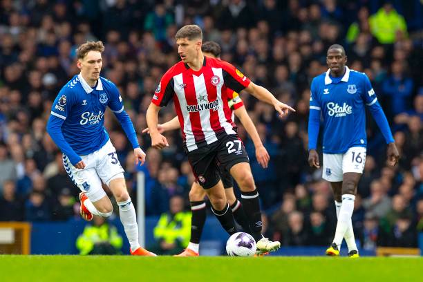 篮在整个赛 篮在整个赛