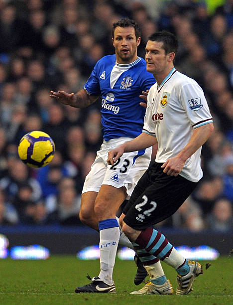 四川女篮大胜山西女篮 连续四年晋级WCBA总决赛3-28 11：45.