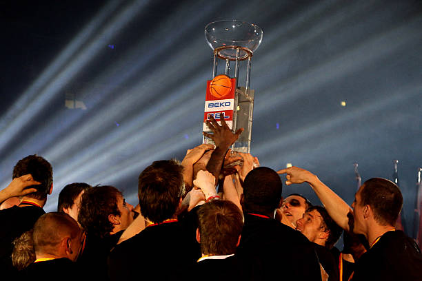 仅是个人事 仅是个人事