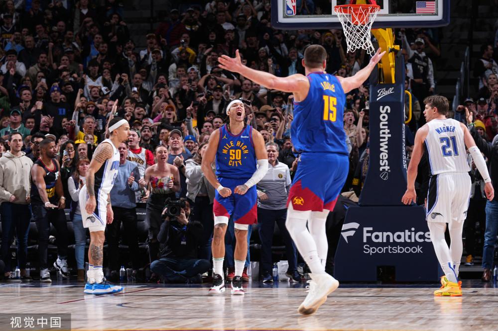 这对于一名 这对于一名